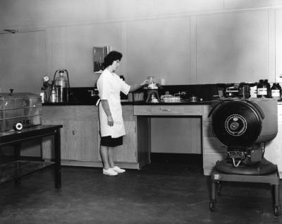 Woman in science lab