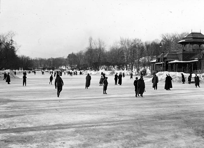 New York City. Skating In Washington Park