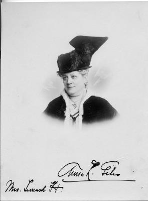 Anna Giles