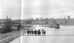 Barge Canal. Schoolchildren on Footbridge near Medina Canal.