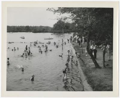 Belmont Lake State Park. Bathing