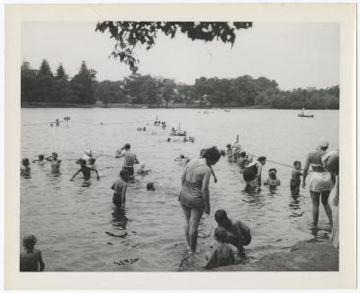 Belmont Lake State Park. Bathing