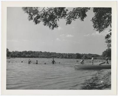 Belmont Lake State Park. Bathing