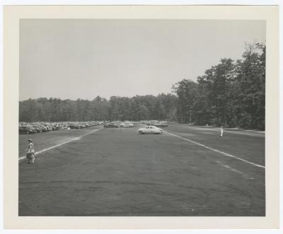 Belmont Lake State Park. Parking Area