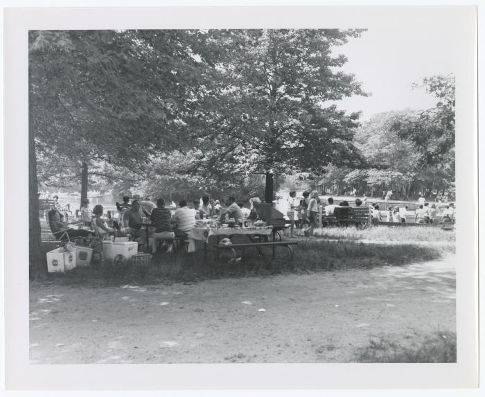 Belmont Lake State Park. Picnic Area and Row Boating