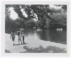 Belmont Lake State Park. Picnic Area and Row Boating