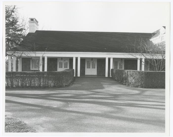 Bethpage State Park, Clubhouse Porch Area