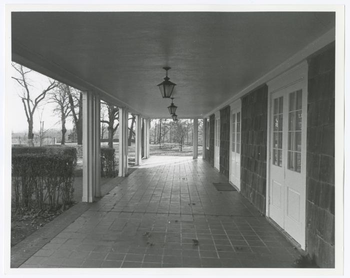 Bethpage State Park, Clubhouse Porch Area