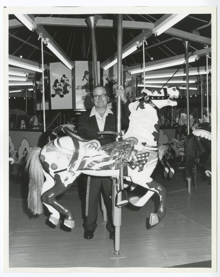 Hempstead Lake State Park, Carousel