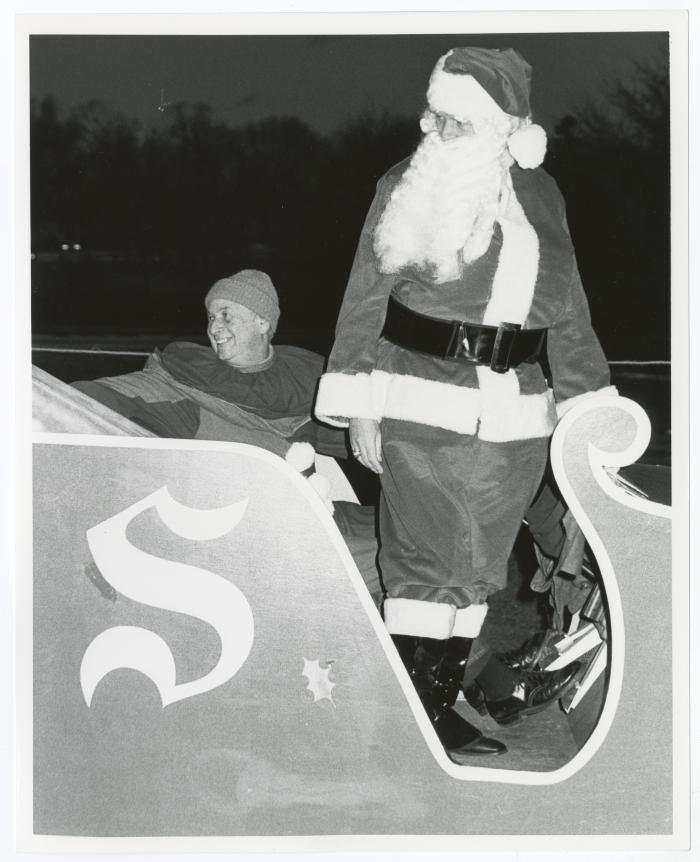 Belmont Lake State Park, Tree Lighting