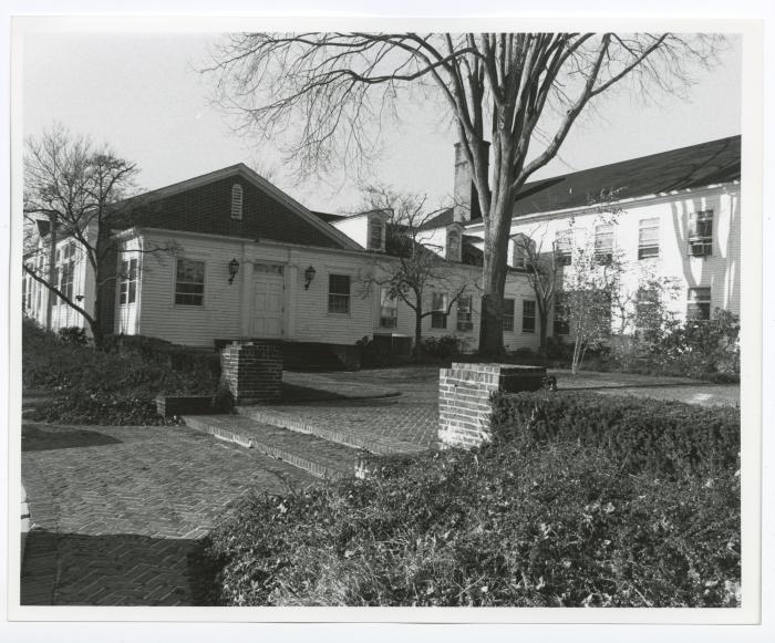 Belmont Lake State Park Administrative Building