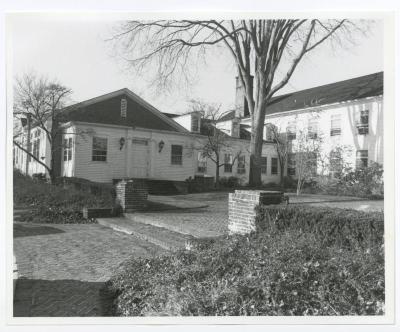 Belmont Lake State Park Administrative Building
