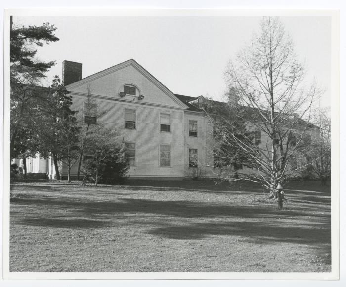 Belmont Lake State Park Administrative Building