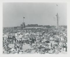 Jones Beach State Park Central Mall