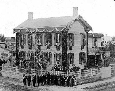 Abraham Lincoln. Lincoln's House at the Time of the Funeral