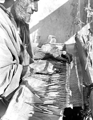 India - Man Weaving Cashmere Shawl