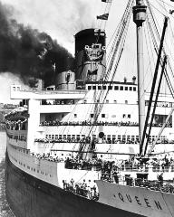 Ships. S.S. Queen Mary