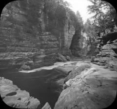 Au Sable [sic] Chasm, Table Rock, in Adirondacks.