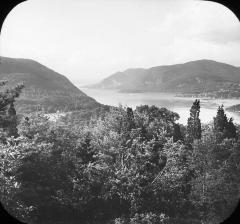 N.Y. Hudson River. The Highlands north from Fort Putnam