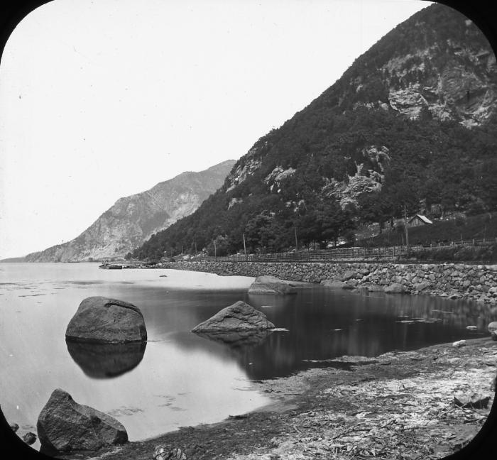 N.Y. Hudson River. Taurus & Breakneck Mts.