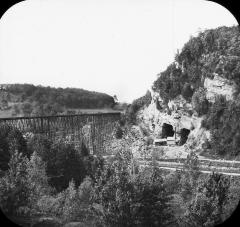 N.Y. Hudson River. Rosendale Bridge & Jacob's Nose