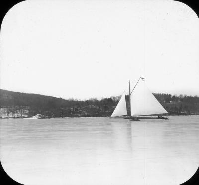 N.Y. Hudson River. Ice boating near Hyde Park