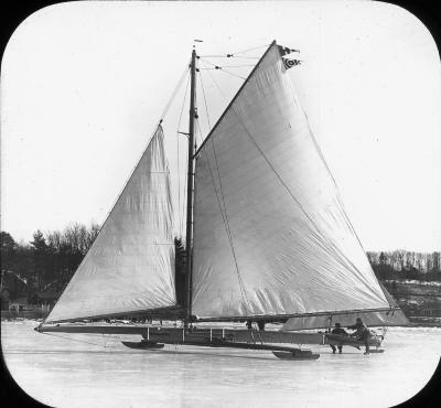 N.Y. Hudson River. Ice boat near Hyde Park.