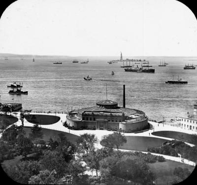 N.Y. New York City. Panorama, N.Y. Harbor & Statue of Liberty