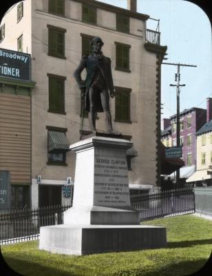 Statue of George Clinton in Newburgh