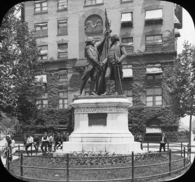 Washington and Lafayette Statues