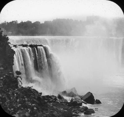 Horseshoe Falls from American side at Niagara Falls