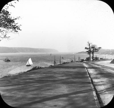 New York City. Up the Hudson from Grant's Tomb