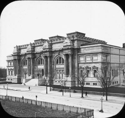 Metropolitan Museum of Art, from Fifth Ave, New York City