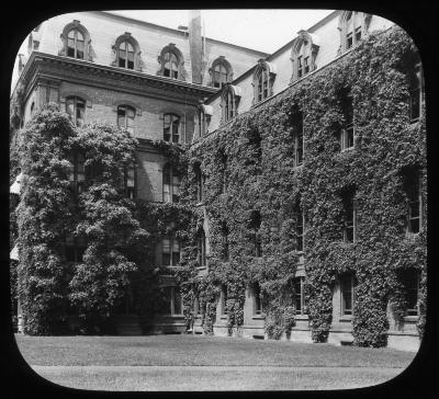 Virginia Creeper on Main bldg. of Vassar College