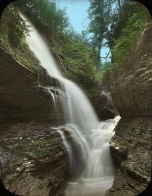 N.Y. Watkins Glen. Rainbow Falls & Triple Cascade.