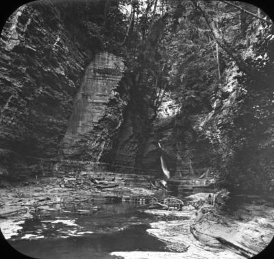 N.Y. Watkins Glen. Central Cascade.