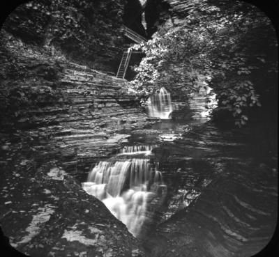 Cavern cascade, Watkins Glen