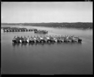 Boats in the Hudson, N.Y.