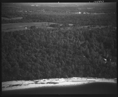 Lloyds Neck, N.Y.