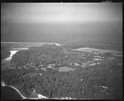 Lloyds Neck, N.Y.