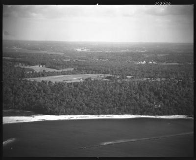 Lloyds Neck, N.Y.