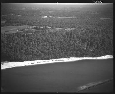 Lloyds Neck, N.Y.