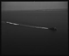 Tug and Tow, L.I., N.Y.