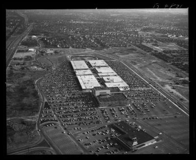 Green Acres Shopping Center, N.Y.
