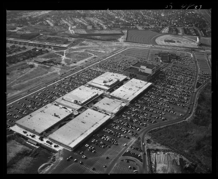 Green Acres Shopping Center, N.Y.