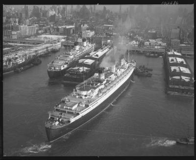 RMS Queen Mary & HMS Queen Elizabeth