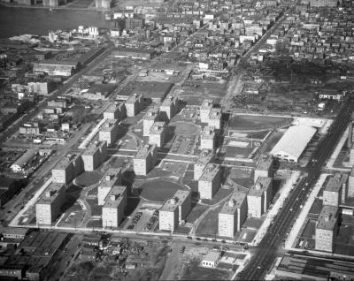 Ravenswood Housing, N.Y. (1 of 12) 