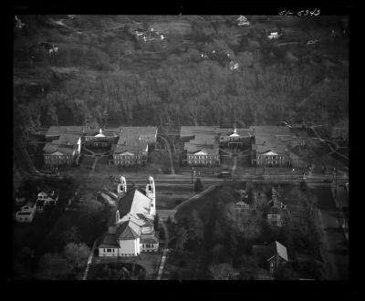 Hewlett Park Apts., N.Y (1 of 2) 
