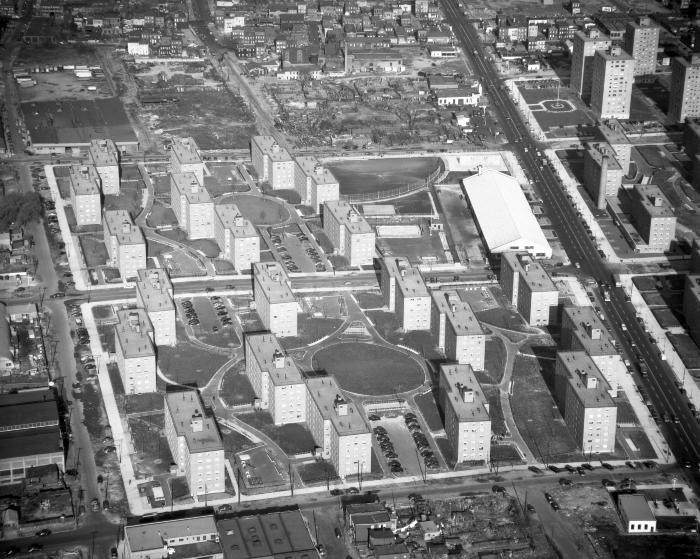 Ravenswood Housing, N.Y. (2 of 12) 