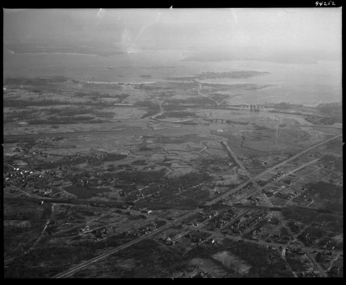 Marsh Area Along the Hutchinson River, N.Y. (5 of 12) 